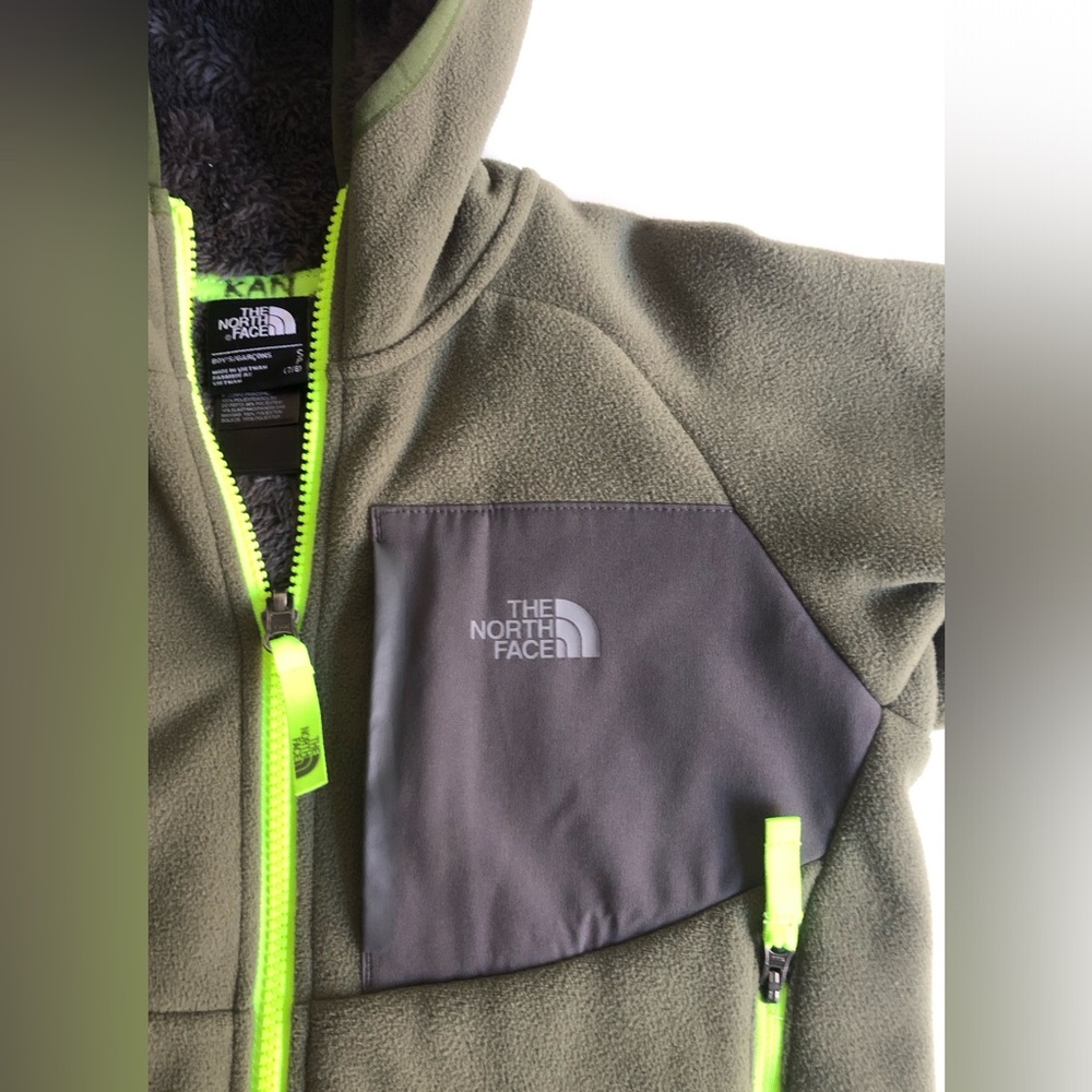 The North Face Fleece Jacket Size: S/P (7/8) - Picture 5 of 9